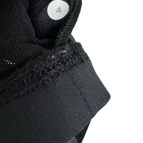 Lululemon Cardio Kick Sports Bra Mint Size 4 Black Stripe - Picture 9 of 11